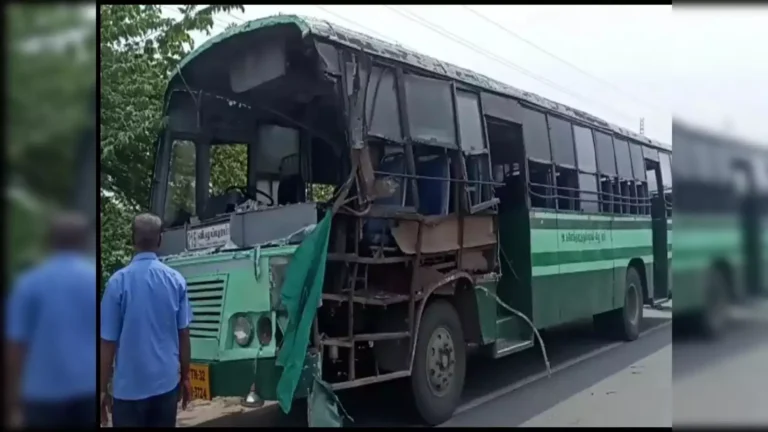 திருவண்ணாமலை- கார் மீது அரசு பேருந்து மோதியதில் 2 பேர் பலி